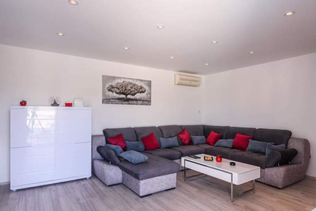 FB_IMG_1537813349890