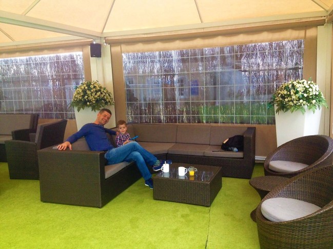 image-0-02-04-3f030352991fe7ba6bb25ba642458bd22966beb8a8dbaf0c55eee400cb3287ab-V